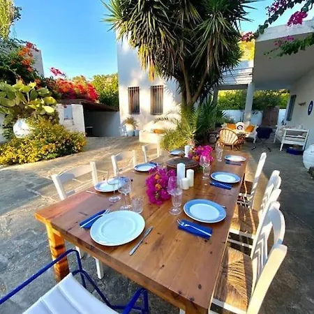 Margarita - Ampia Situated In Villa *