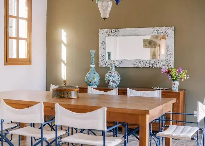 Margarita - Ampia Situated In *