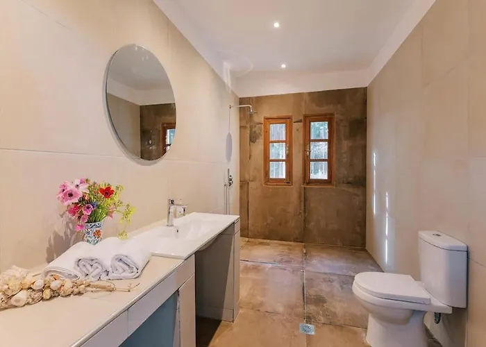 فيلة Margarita - Ampia Situated In لاردوس